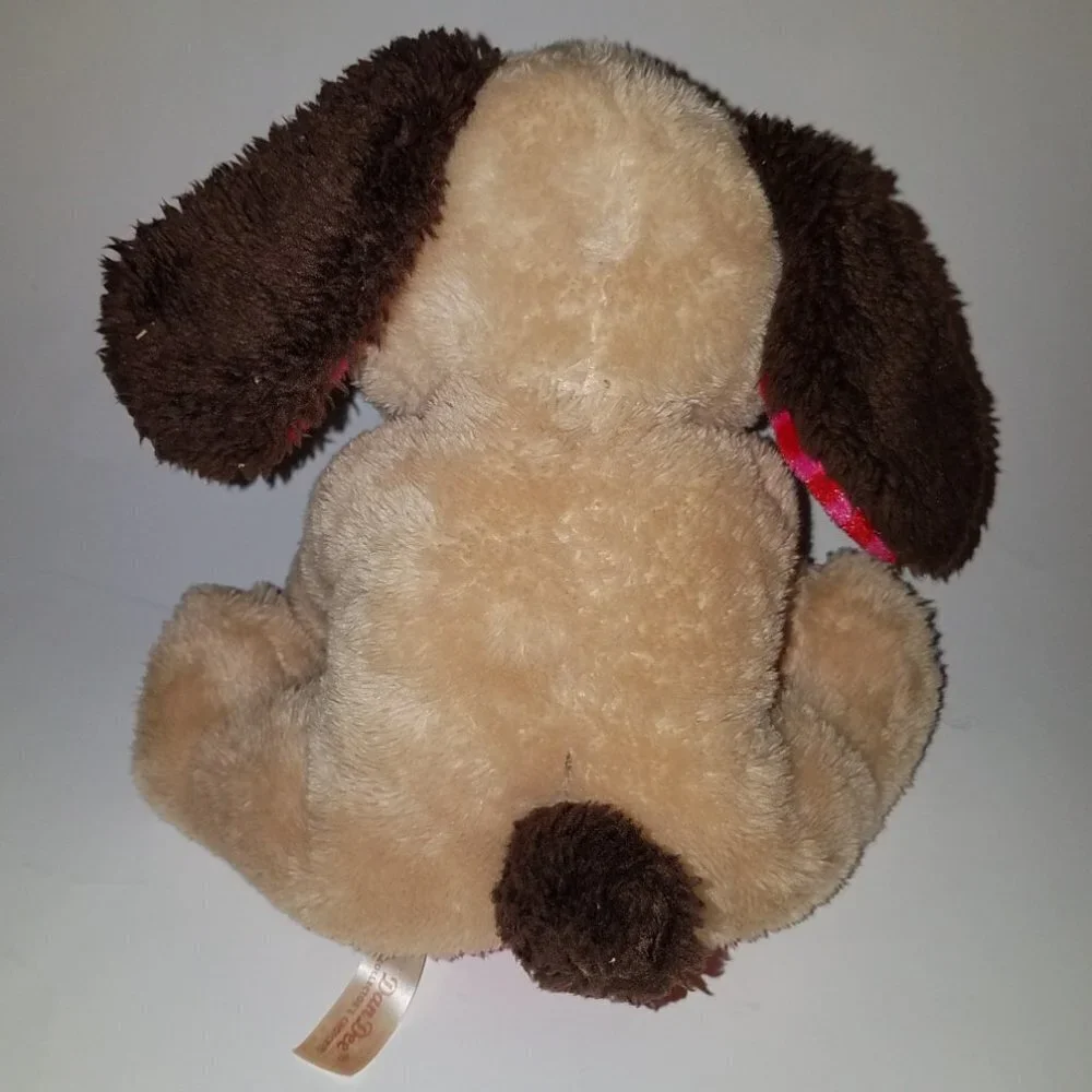 Dan Dee brown puppy